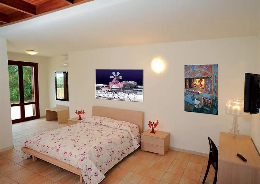 Hotel Borgo Pida Paceco 3*,